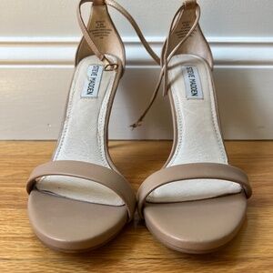 Steve Madden Nude stiletto heels